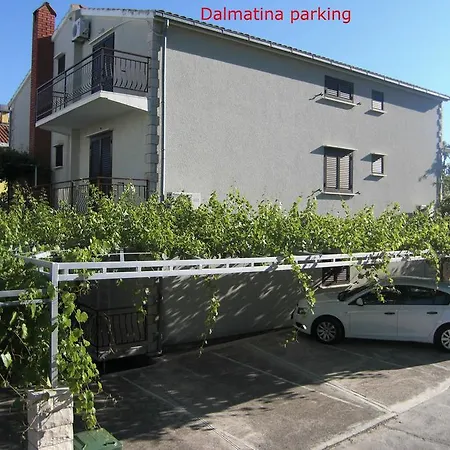 Dalmatina Apartman