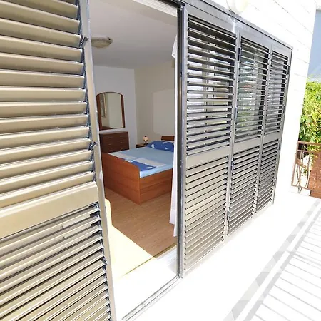 Apartment Dalmatina