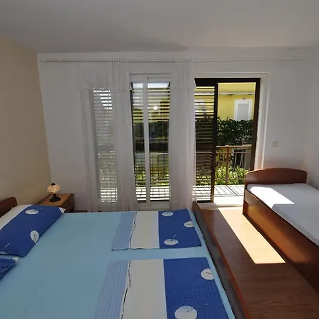 Apartment Dalmatina