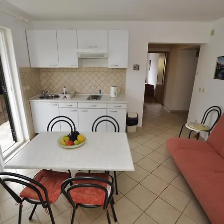 Apartment Dalmatina